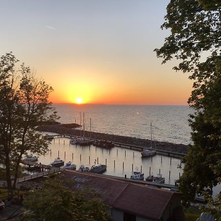Moellis Apartment Am Jasmund-Nationalpark Ломе Экстерьер фото